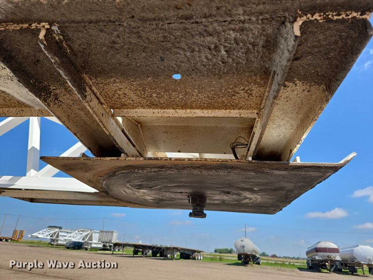 image for item DT6881 2012 Manac LBD40 bottom dump trailer