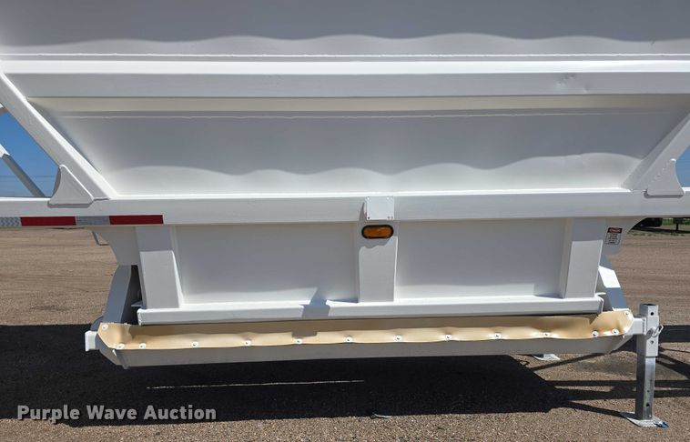 image for item DT6881 2012 Manac LBD40 bottom dump trailer