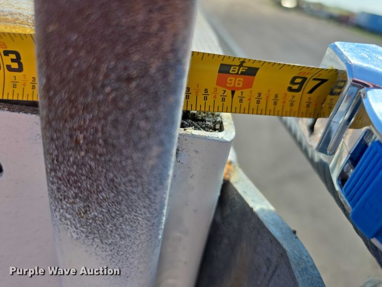 image for item DT6881 2012 Manac LBD40 bottom dump trailer