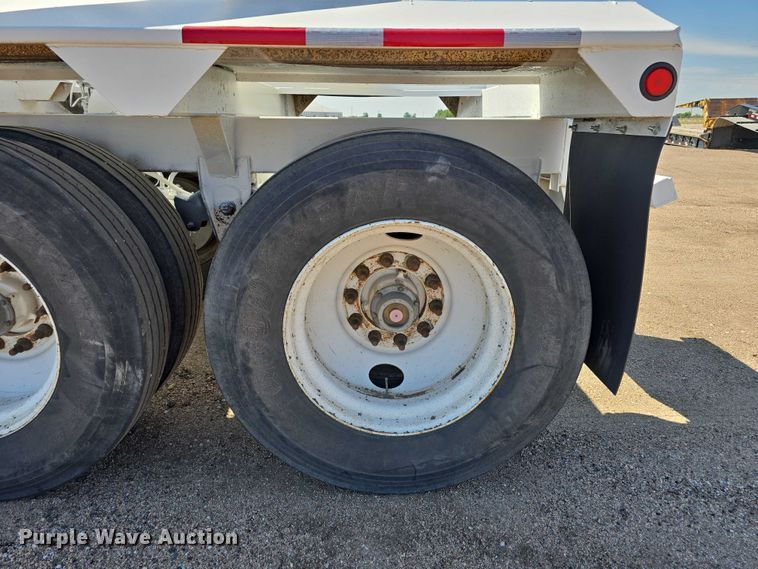 image for item DT6881 2012 Manac LBD40 bottom dump trailer