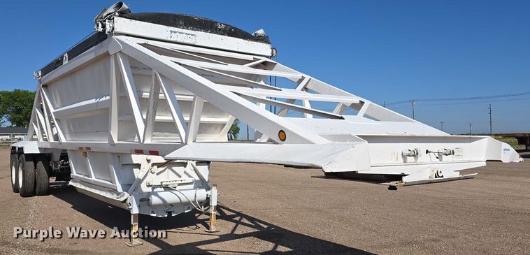 image for item DT6884 2009 Manac LWBD-42 bottom dump trailer