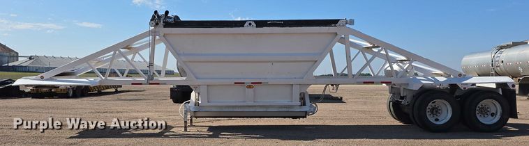 image for item DT6884 2009 Manac LWBD-42 bottom dump trailer