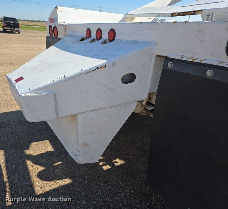 image for item DT6884 2009 Manac LWBD-42 bottom dump trailer