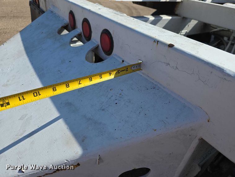 image for item DT6884 2009 Manac LWBD-42 bottom dump trailer