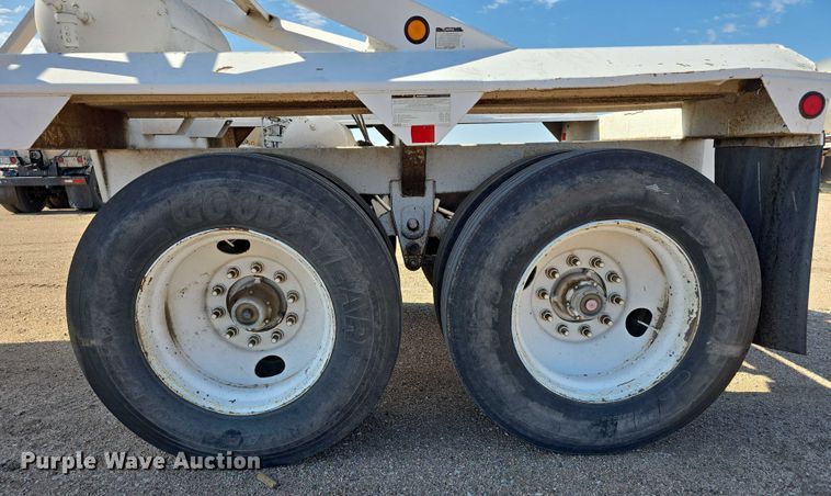 image for item DT6884 2009 Manac LWBD-42 bottom dump trailer
