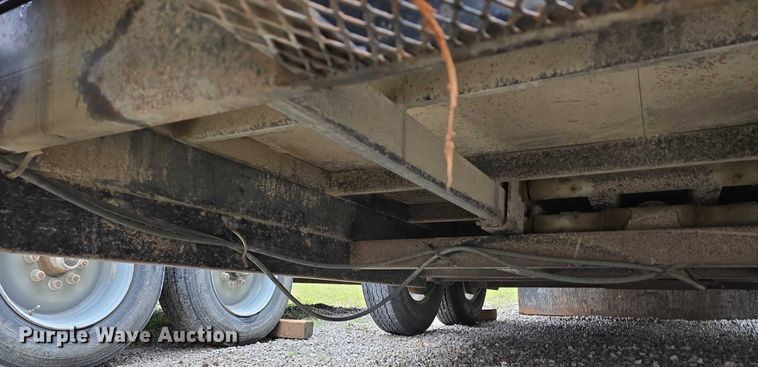 image for item DT6887 2007 Liberty Travalong dump trailer