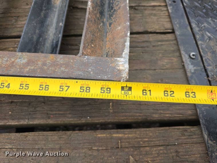 image for item DT6888 2013 Red Oak equipment trailer