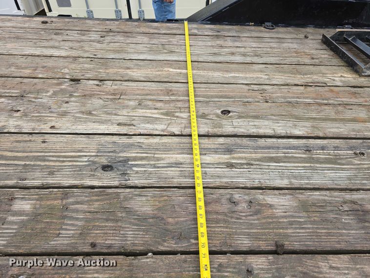 image for item DT6888 2013 Red Oak equipment trailer