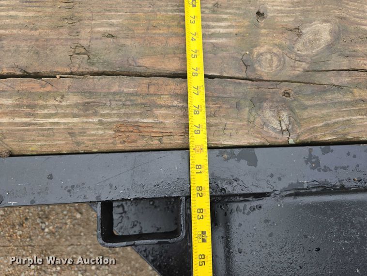 image for item DT6888 2013 Red Oak equipment trailer