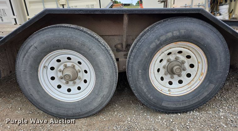 image for item DT6888 2013 Red Oak equipment trailer