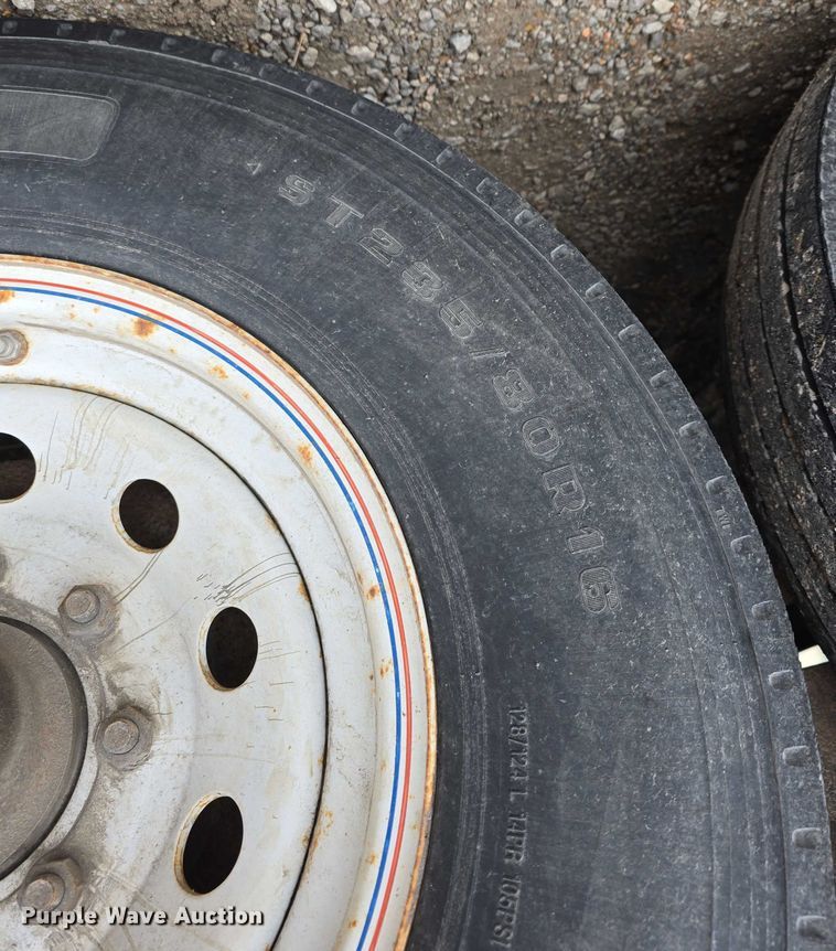 image for item DT6888 2013 Red Oak equipment trailer