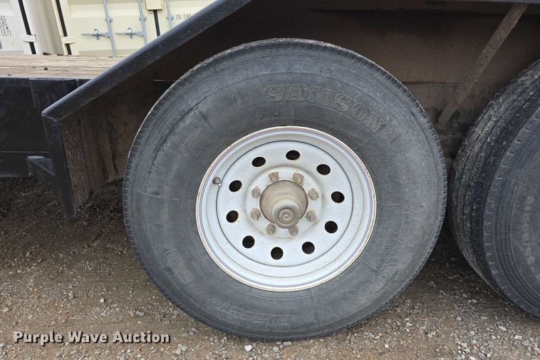 image for item DT6888 2013 Red Oak equipment trailer