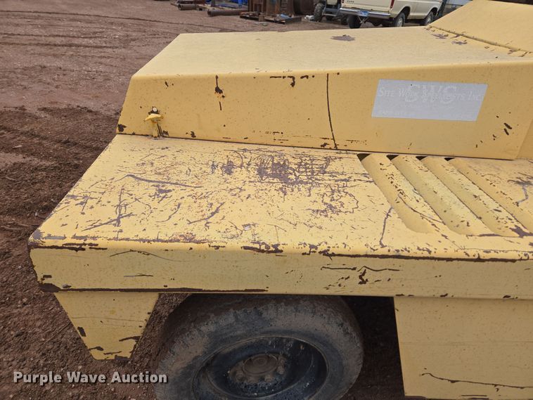 image for item DT7110 Broderson MH42B drop hammer