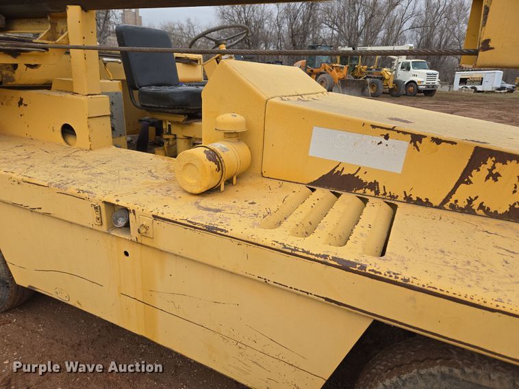 image for item DT7110 Broderson MH42B drop hammer