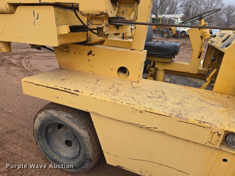 image for item DT7110 Broderson MH42B drop hammer