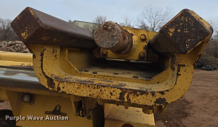 image for item DT7110 Broderson MH42B drop hammer