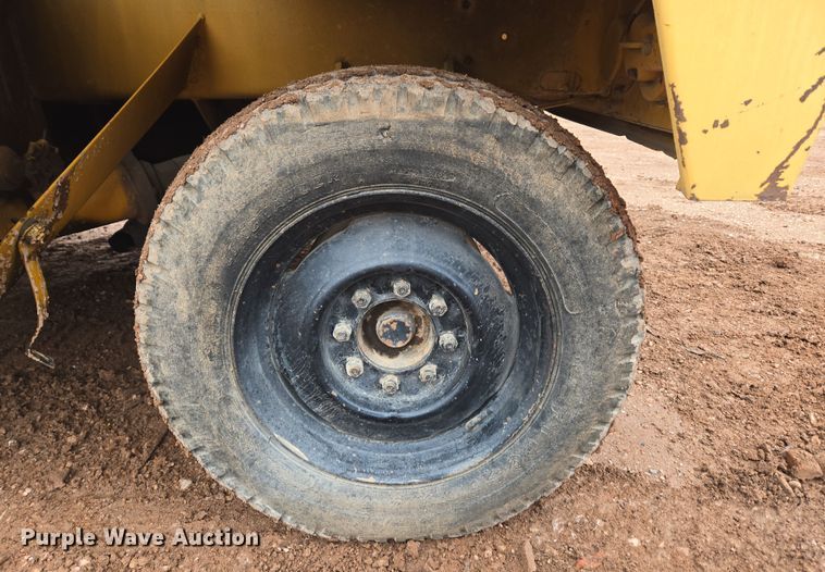 image for item DT7110 Broderson MH42B drop hammer