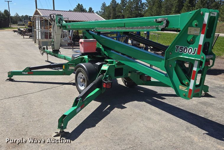 image for item DT7179 2014 JLG T500J boom lift