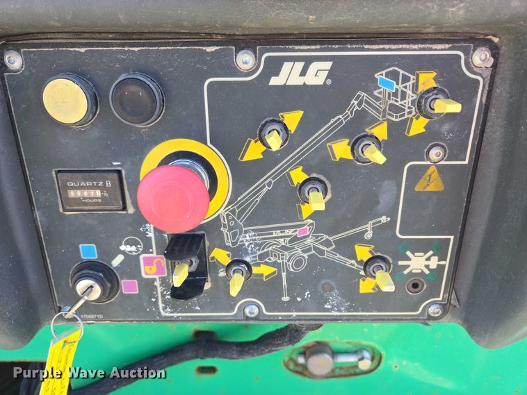 image for item DT7179 2014 JLG T500J boom lift