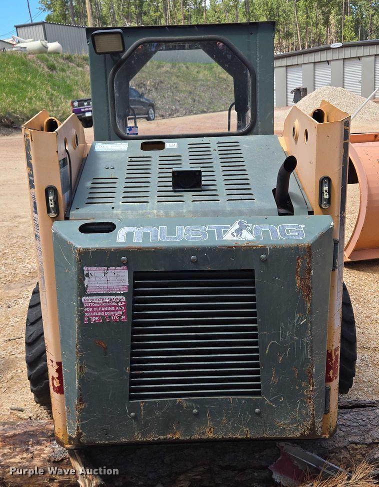 image for item DT7181 2006 Mustang 2044 skid steer loader