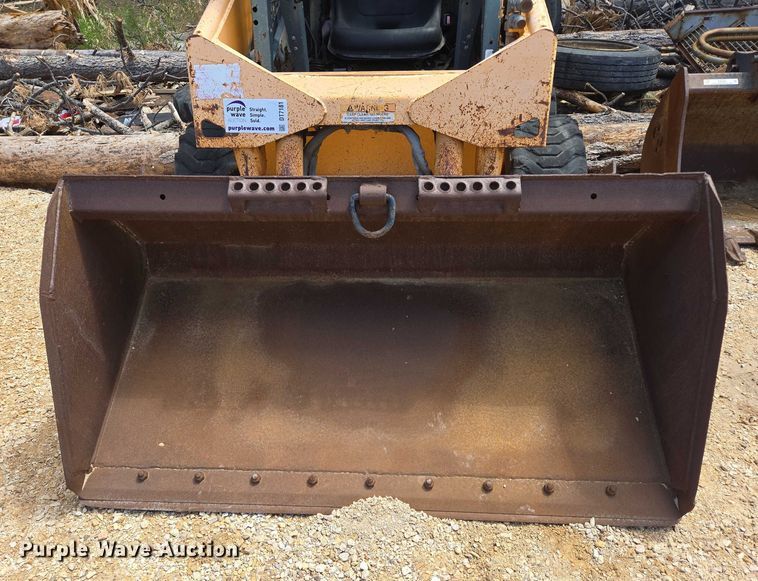 image for item DT7181 2006 Mustang 2044 skid steer loader