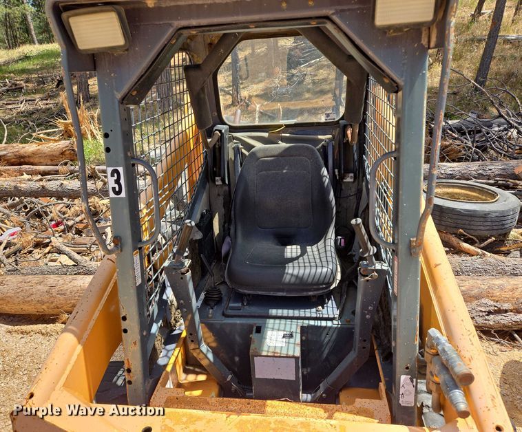 image for item DT7181 2006 Mustang 2044 skid steer loader