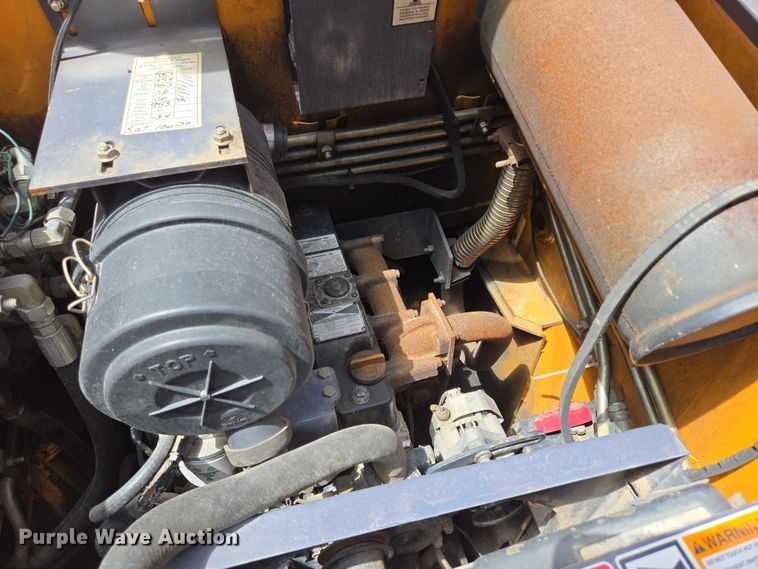 image for item DT7181 2006 Mustang 2044 skid steer loader