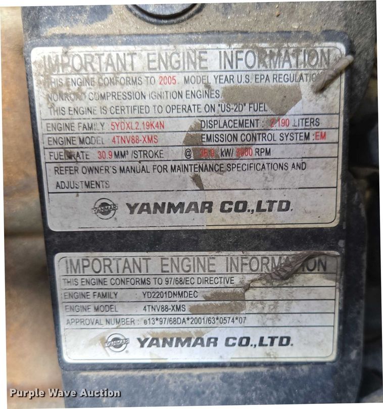 image for item DT7181 2006 Mustang 2044 skid steer loader