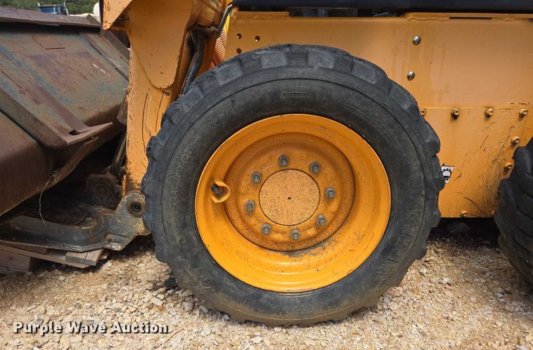 image for item DT7181 2006 Mustang 2044 skid steer loader