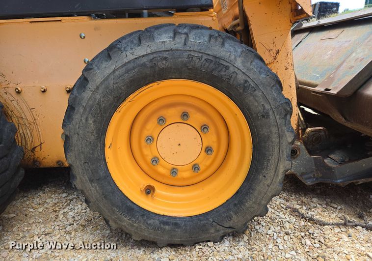 image for item DT7181 2006 Mustang 2044 skid steer loader