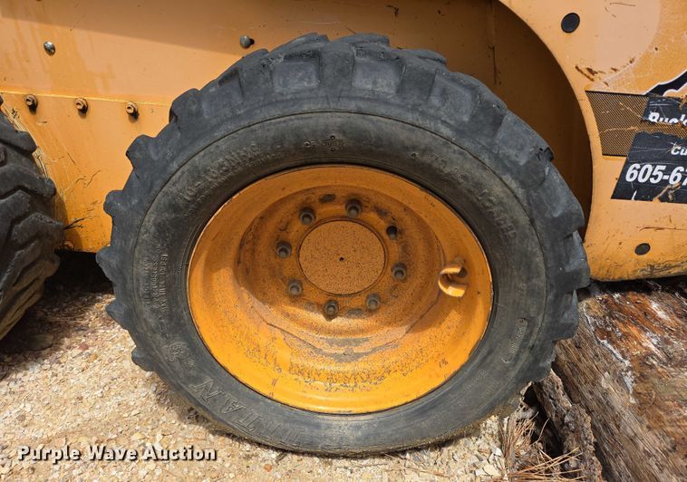 image for item DT7181 2006 Mustang 2044 skid steer loader