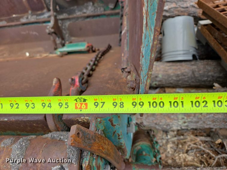 image for item DT7182 Layton paver