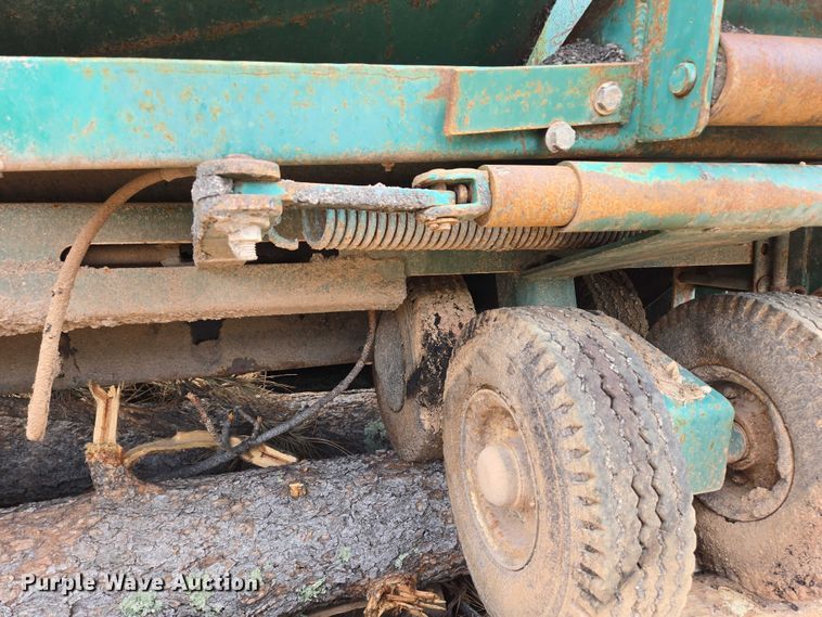 image for item DT7182 Layton paver