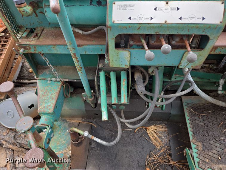 image for item DT7182 Layton paver