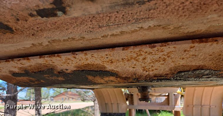 image for item DT7185 1972 J&L Tank tank trailer