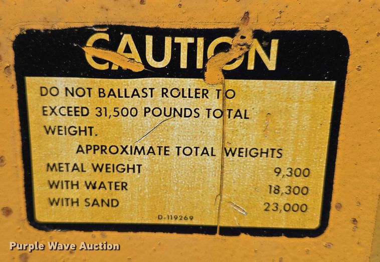 image for item DT7187 1974 Galion 3500 pneumatic roller