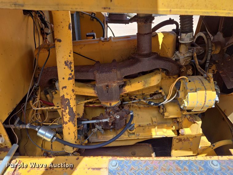 image for item DT7187 1974 Galion 3500 pneumatic roller