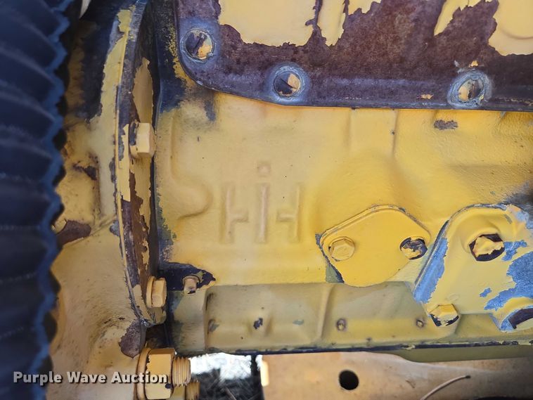 image for item DT7187 1974 Galion 3500 pneumatic roller