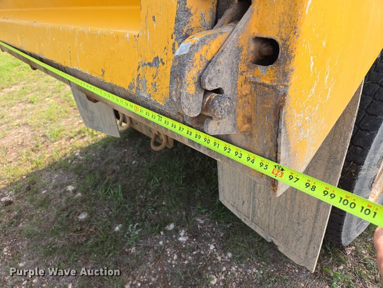 image for item DT7194 2011 International WorkStar 7600 dump truck