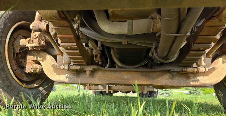 image for item DT7194 2011 International WorkStar 7600 dump truck