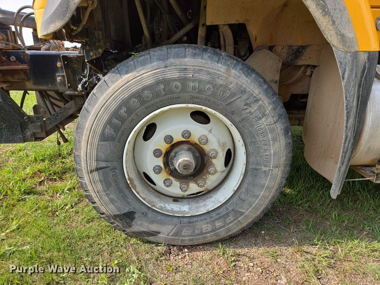 image for item DT7194 2011 International WorkStar 7600 dump truck