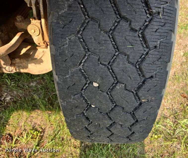 image for item DT7194 2011 International WorkStar 7600 dump truck