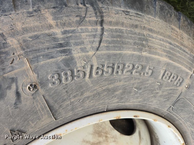 image for item DT7194 2011 International WorkStar 7600 dump truck