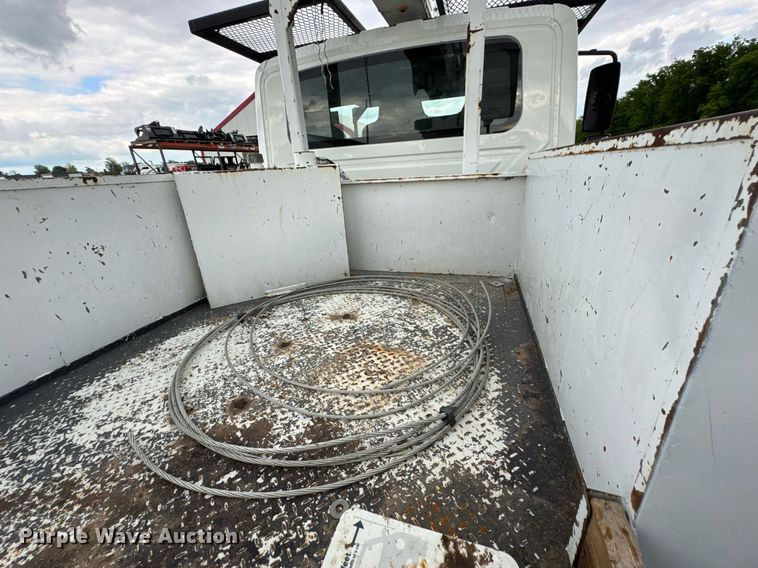 image for item DU9057 2011 International 4300 bucket truck