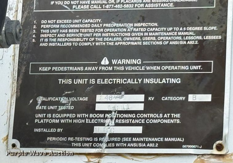 image for item DU9057 2011 International 4300 bucket truck