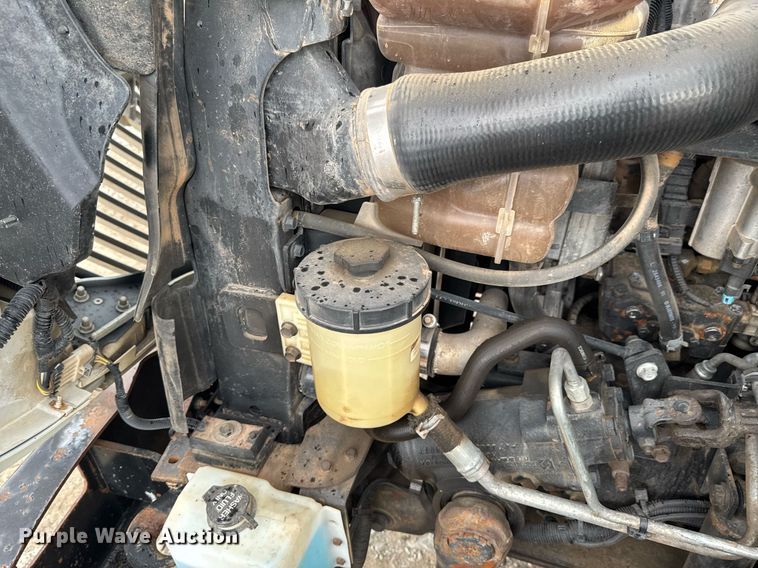 image for item DU9057 2011 International 4300 bucket truck