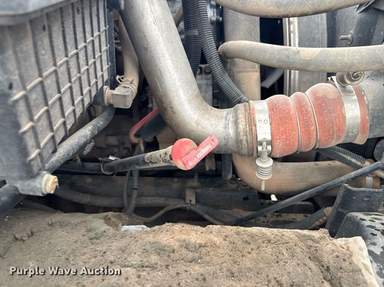 image for item DU9057 2011 International 4300 bucket truck