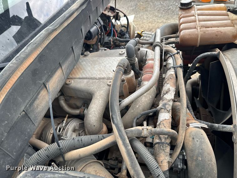 image for item DU9057 2011 International 4300 bucket truck