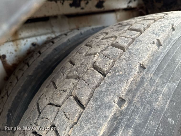 image for item DU9057 2011 International 4300 bucket truck