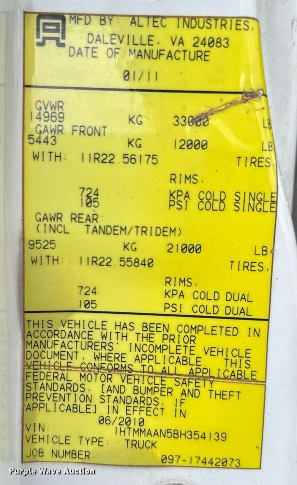 image for item DU9057 2011 International 4300 bucket truck